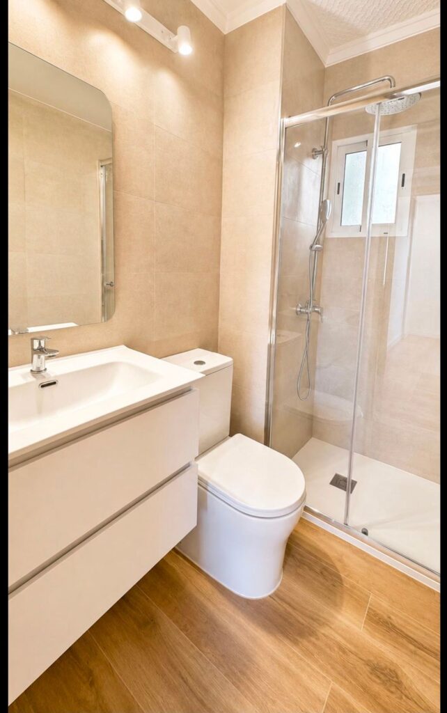 TresForques - BAÑO 10